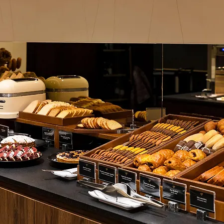 Mediterranean Palace Hotel 5*