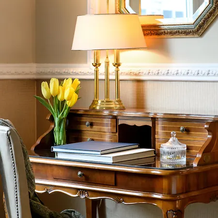 메디터레니안 팔라스 테살로니키