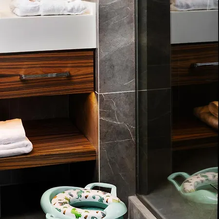 메디터레니안 팔라스 테살로니키