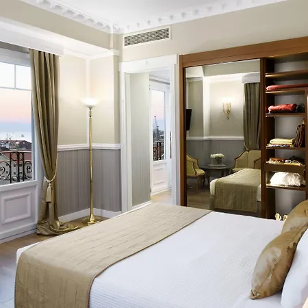 호텔 메디터레니안 팔라스 5*