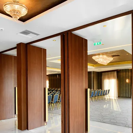 메디터레니안 팔라스 호텔 테살로니키