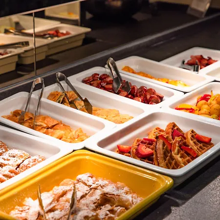 호텔 메디터레니안 팔라스 5*