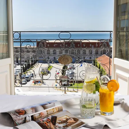 메디터레니안 팔라스 호텔 테살로니키