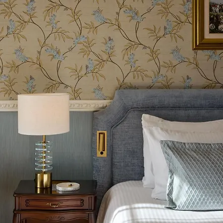 호텔 메디터레니안 팔라스