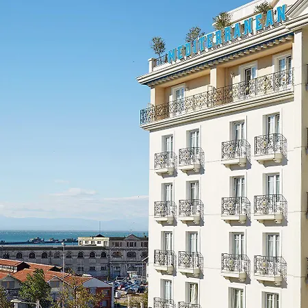 Хотел Mediterranean Palace