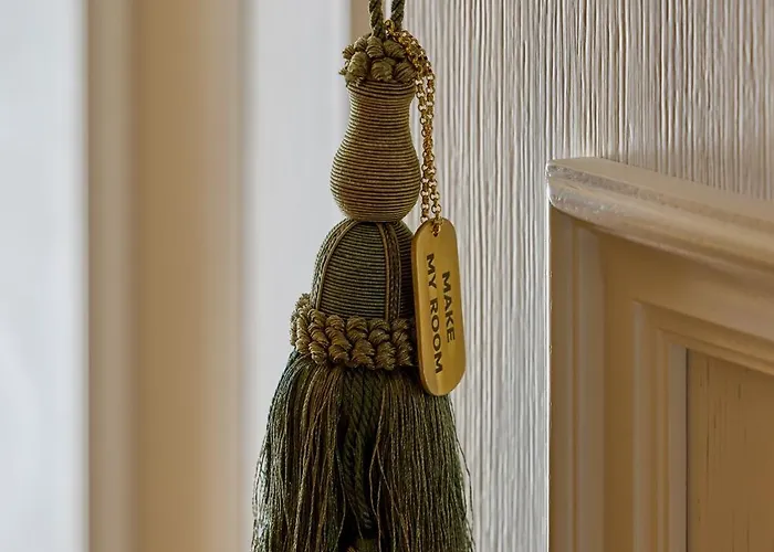 Hotel Mediterranean Palace 5*